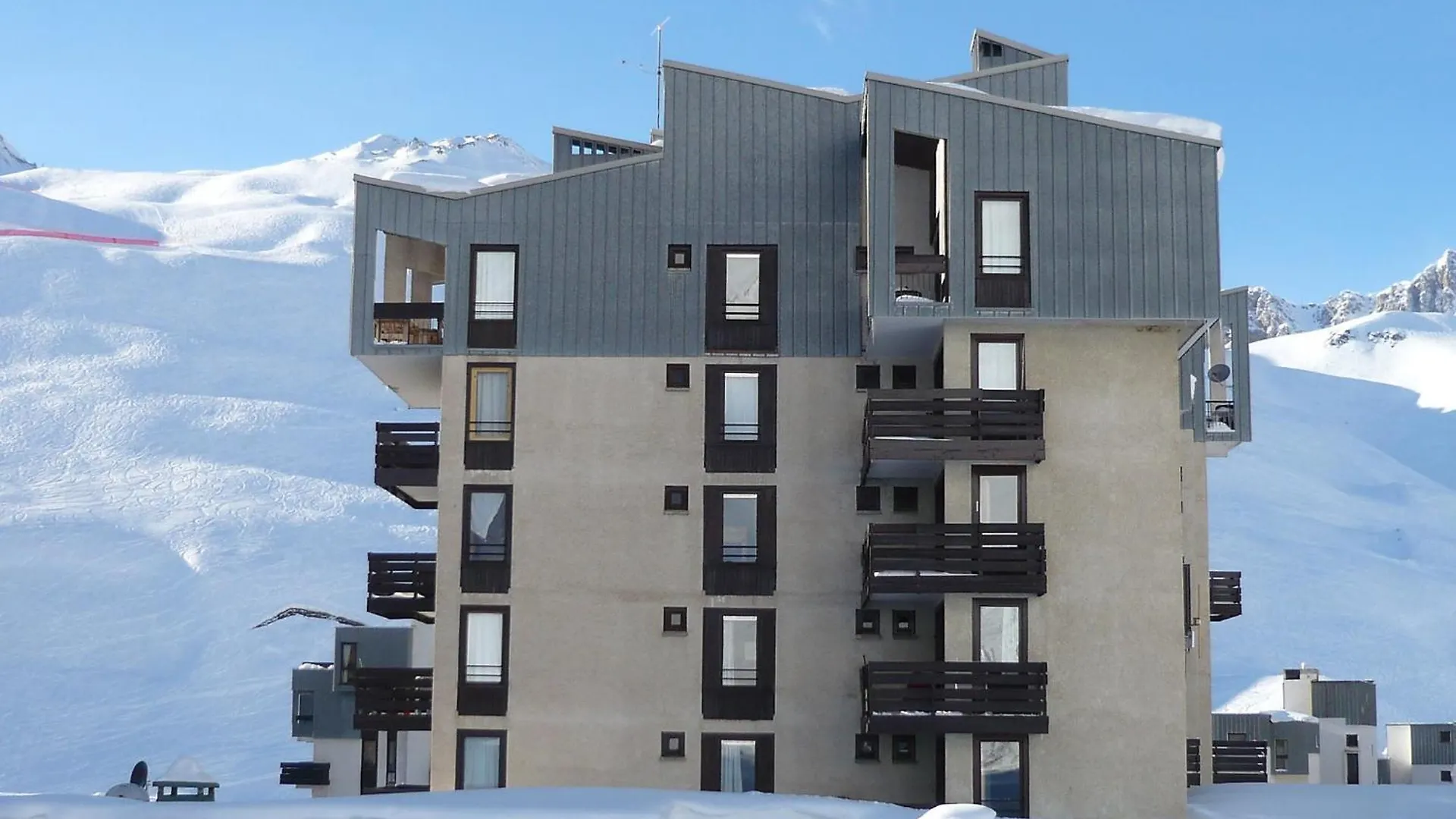 Apartment Le Grand Tichot A Et B - Val Claret-18 By Interhome 티뉴