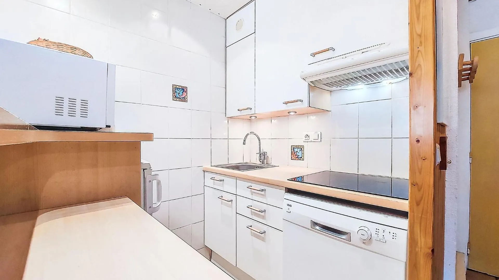 Apartment Le Grand Tichot A Et B - Val Claret-18 By Interhome 티뉴 0*,